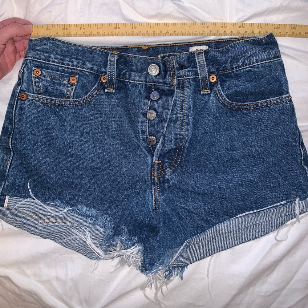 Size 26 Levi Blue Jean Shorts